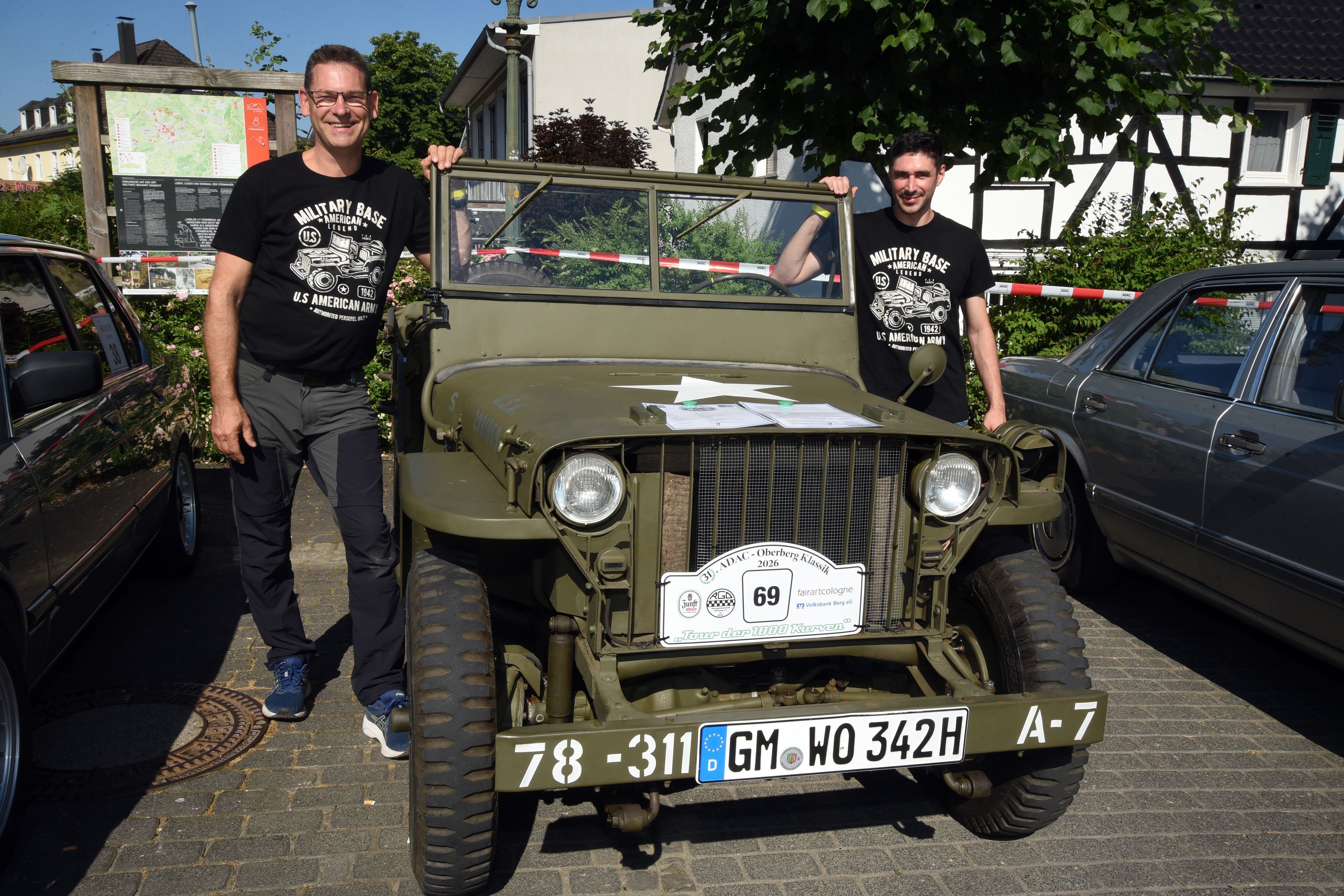 Tour-der-1000-Kurven-Was-die-US-Armee-mit-der-Oldtimer-Rallye-in-Oberberg-zu-tun-hatte