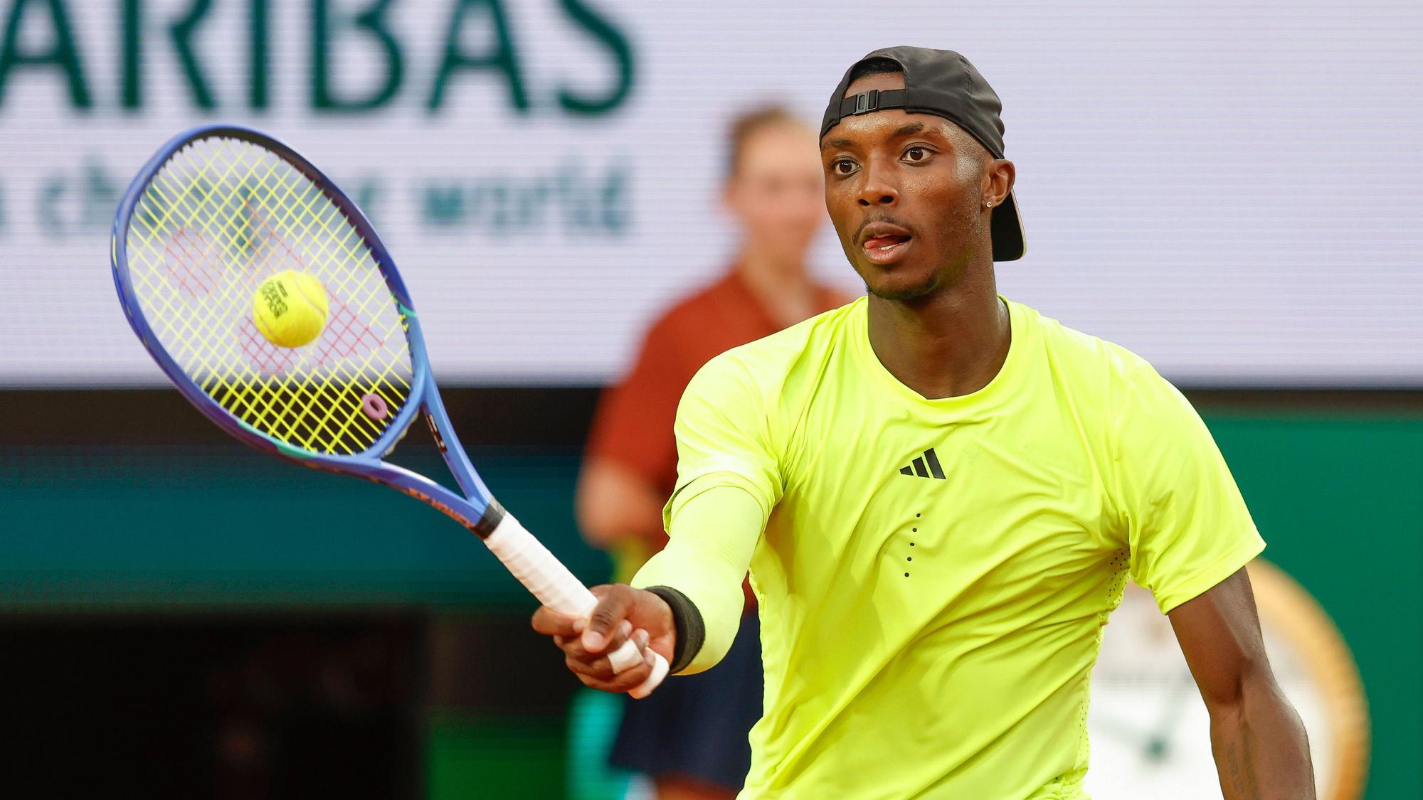 May 19, 2025, Paris, Paris, France: Mathys ERHARD FRA in action during the qualification of the tennis Grand Slamt of Roland Garros 2025, match between Alexander SHEVCHENKO KAZ and Mathys ERHARD FRA at Roland Garros Stadium - on May 21 2024.Paris - France Paris France - ZUMAb253 20250519_zsp_b253_034 Copyright: xLoicxBaratouxx