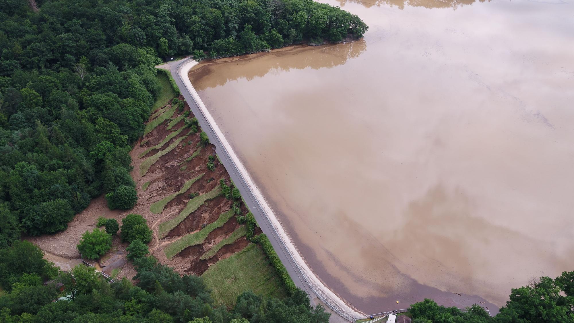 Das Bild zeigt die Steinbachtalsperre am 16. Juli 2021.