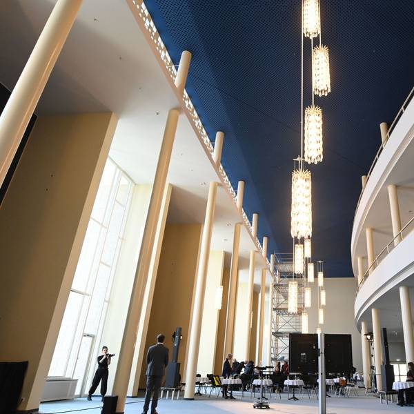 Blick ins Foyer der sanierten Oper (Archivbild)
