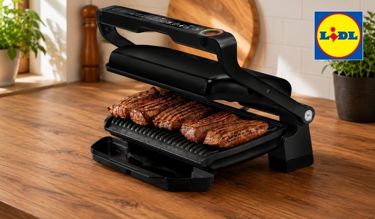 Tefal OptiGrill XL steht auf einer Küchenplatte. In der oberen rechten Ecke das Lidl Logo.
