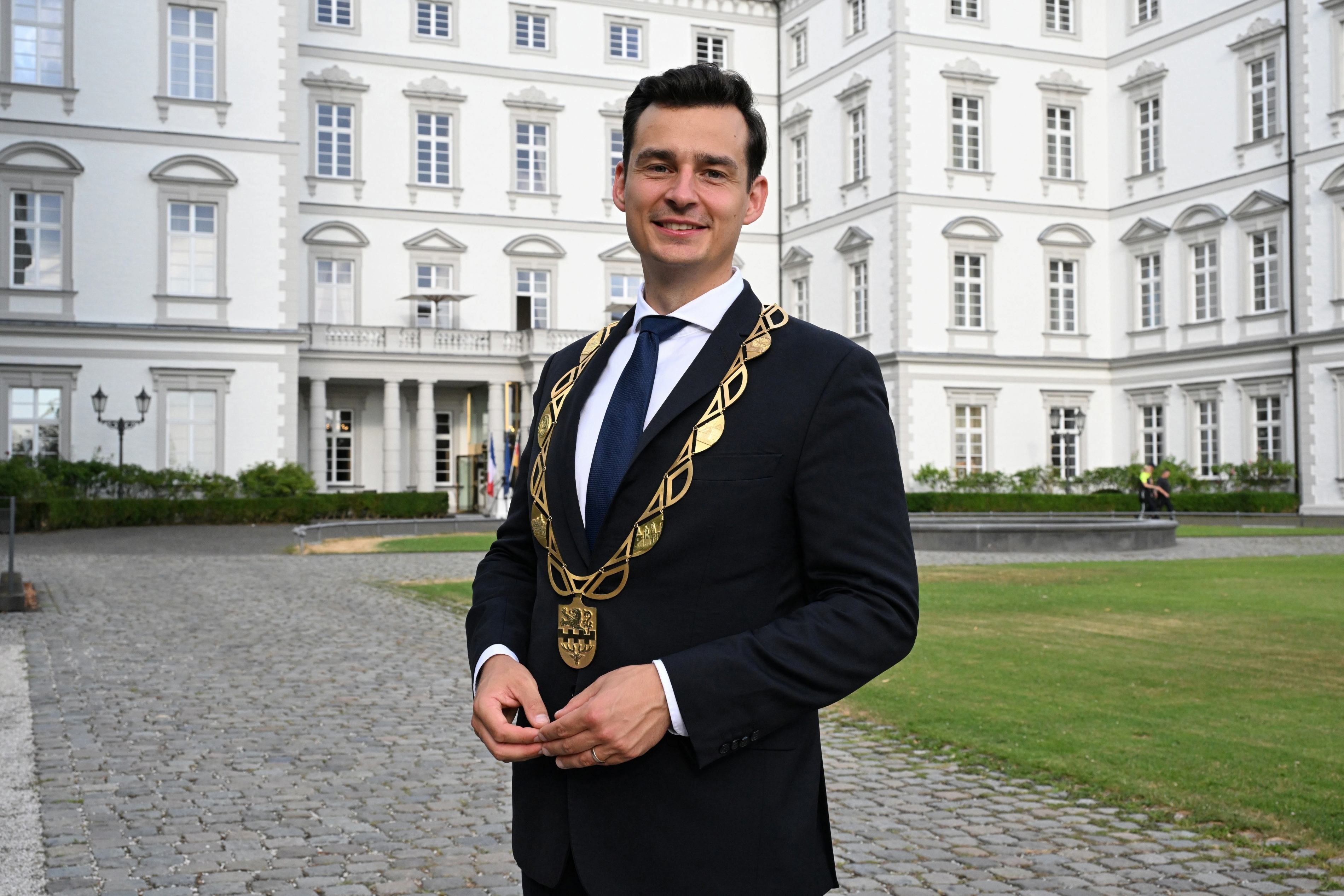 Bürgermeister Marcel Kreutz mit Amtskette