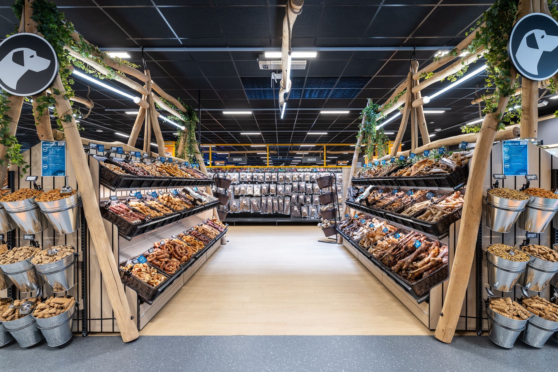 Snackbar für Hunde im Eingangsbereich