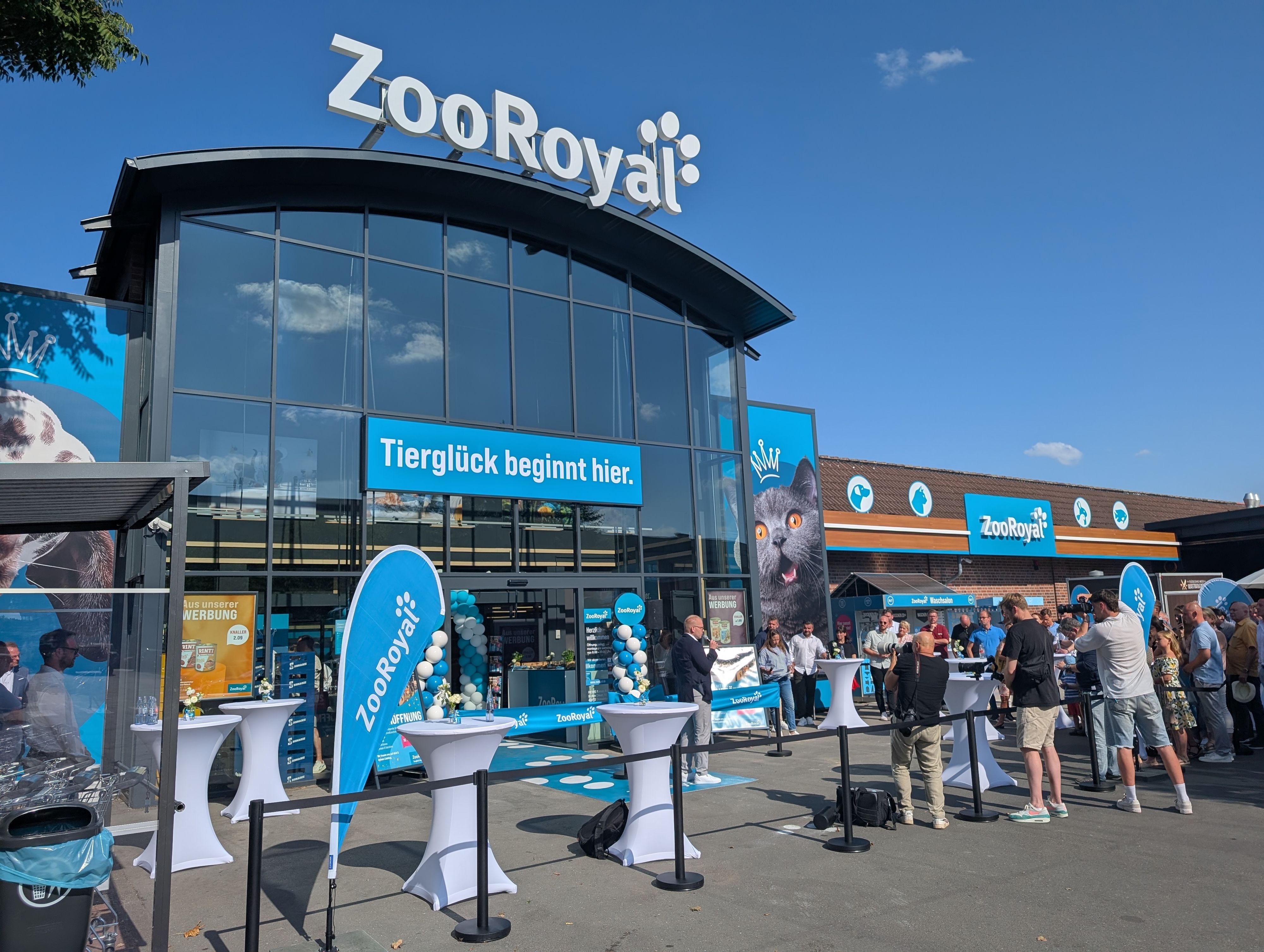 Außenansicht des Zoo-Royal in Düsseldorf-Rath