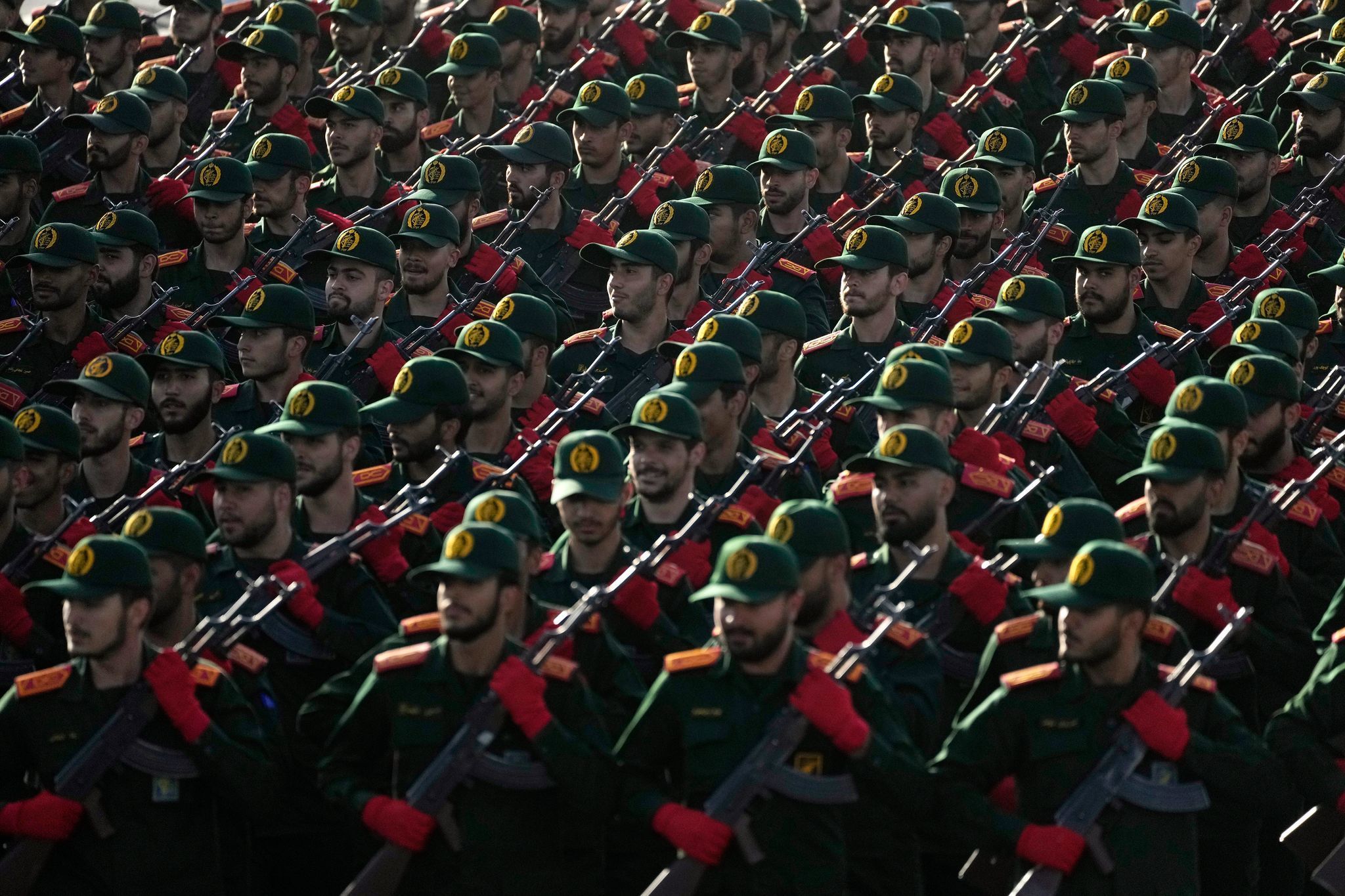 Irans mächtige Revolutionsgarden trotzen dem militärischen Druck der USA. (Archivbild)