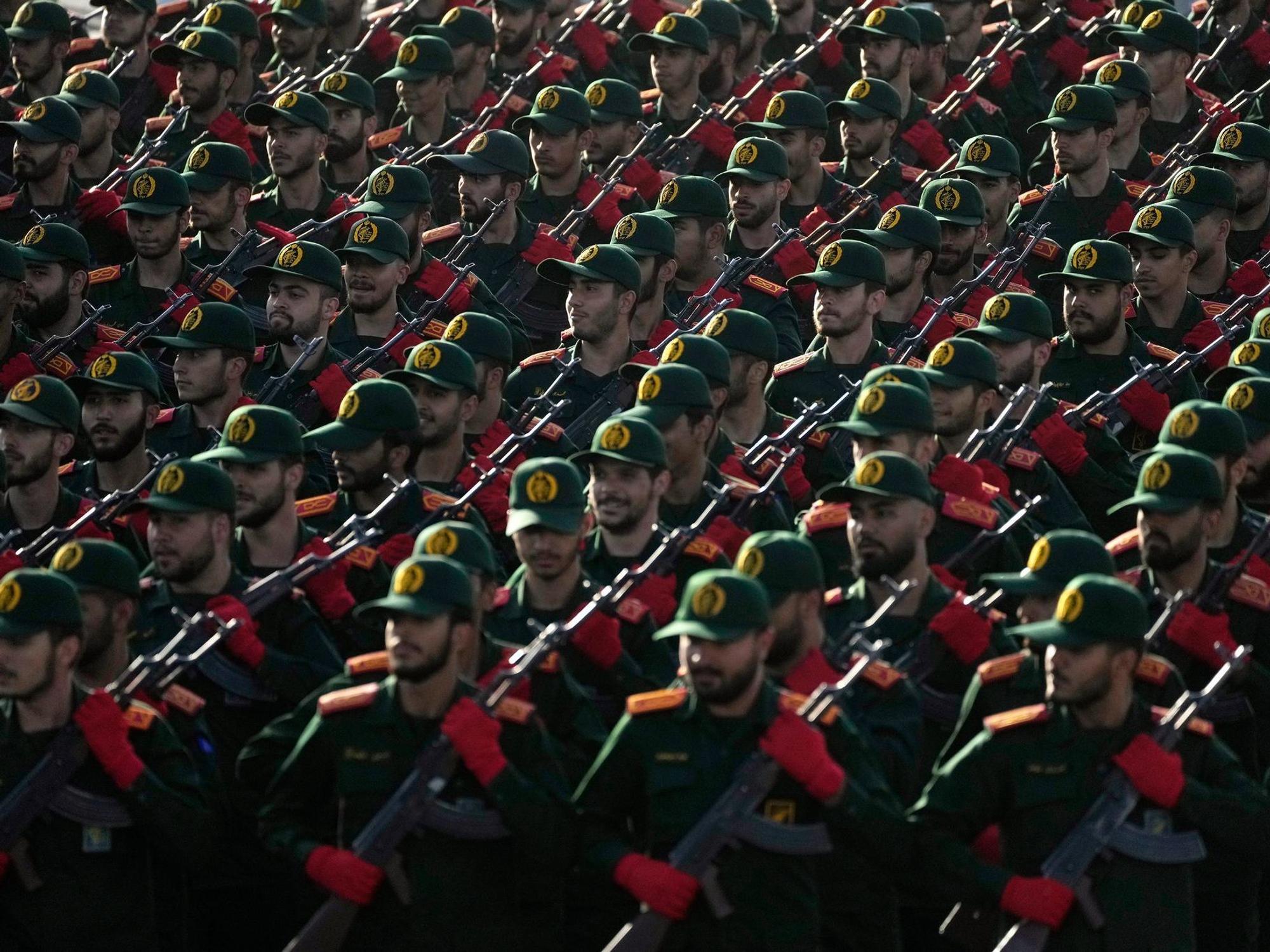 Irans mächtige Revolutionsgarden trotzen dem militärischen Druck der USA. (Archivbild)