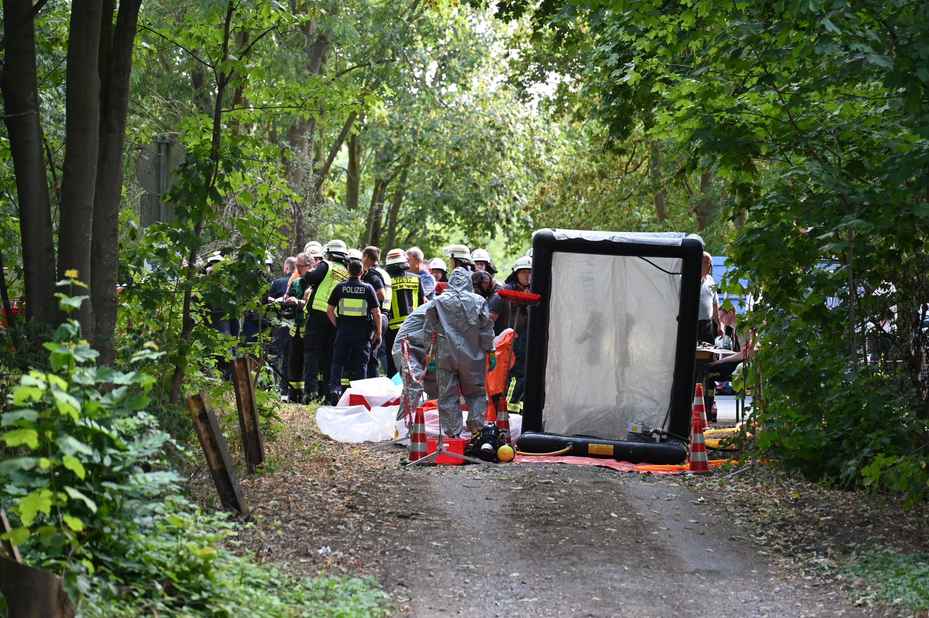 Das Foto zeigt einen Feuerwehr-Einsatz.