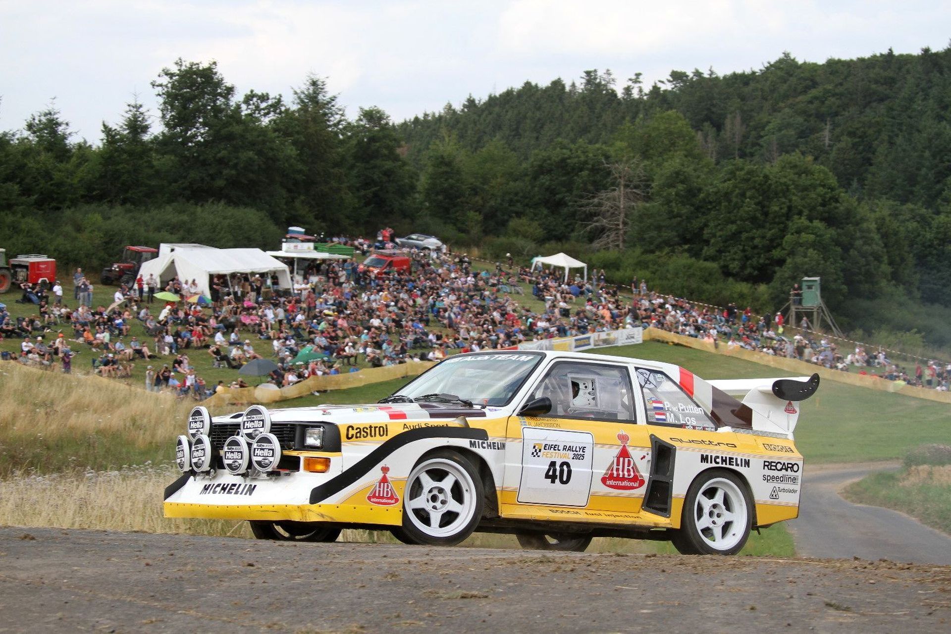 Ein Audi Quattro bei einer Wertungsprüfung des Eifel Rallye Festivals.