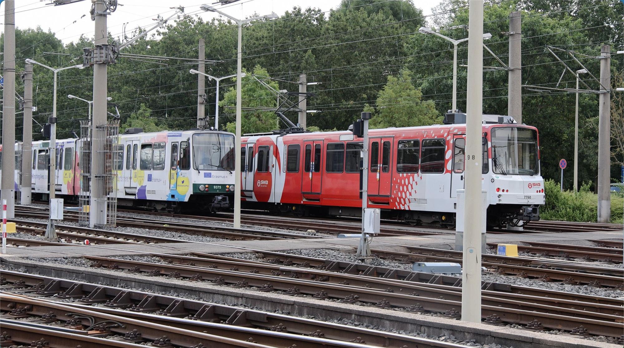 Die Stadtwerke Bonn mussten 60 von 75 Stadtbahnen wegen Sicherheitsbedenken aus dem Verkehr ziehen.