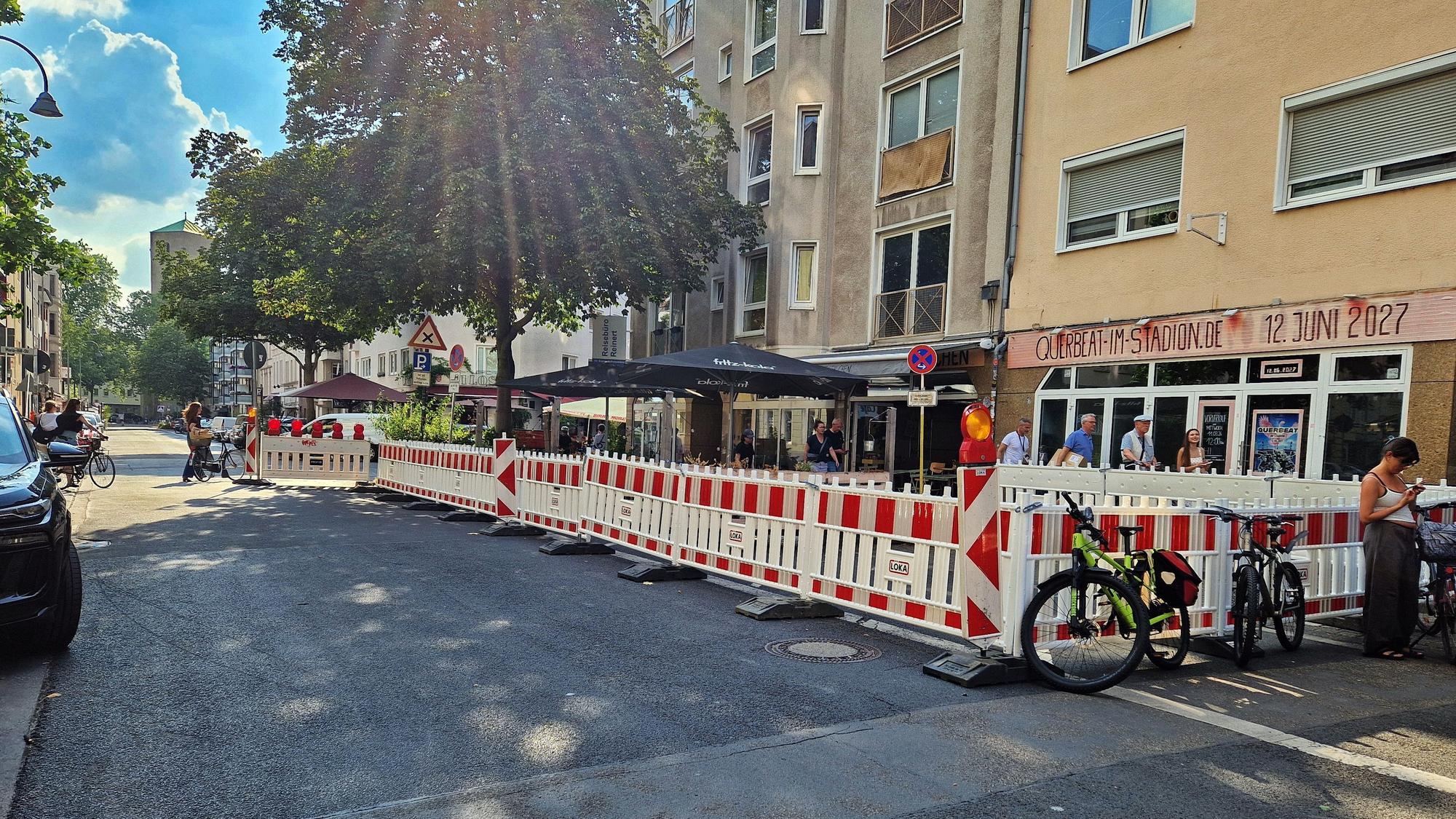 Bis Ende September wird die Steb auf der Merowingerstraße Arbeiten durchführen.