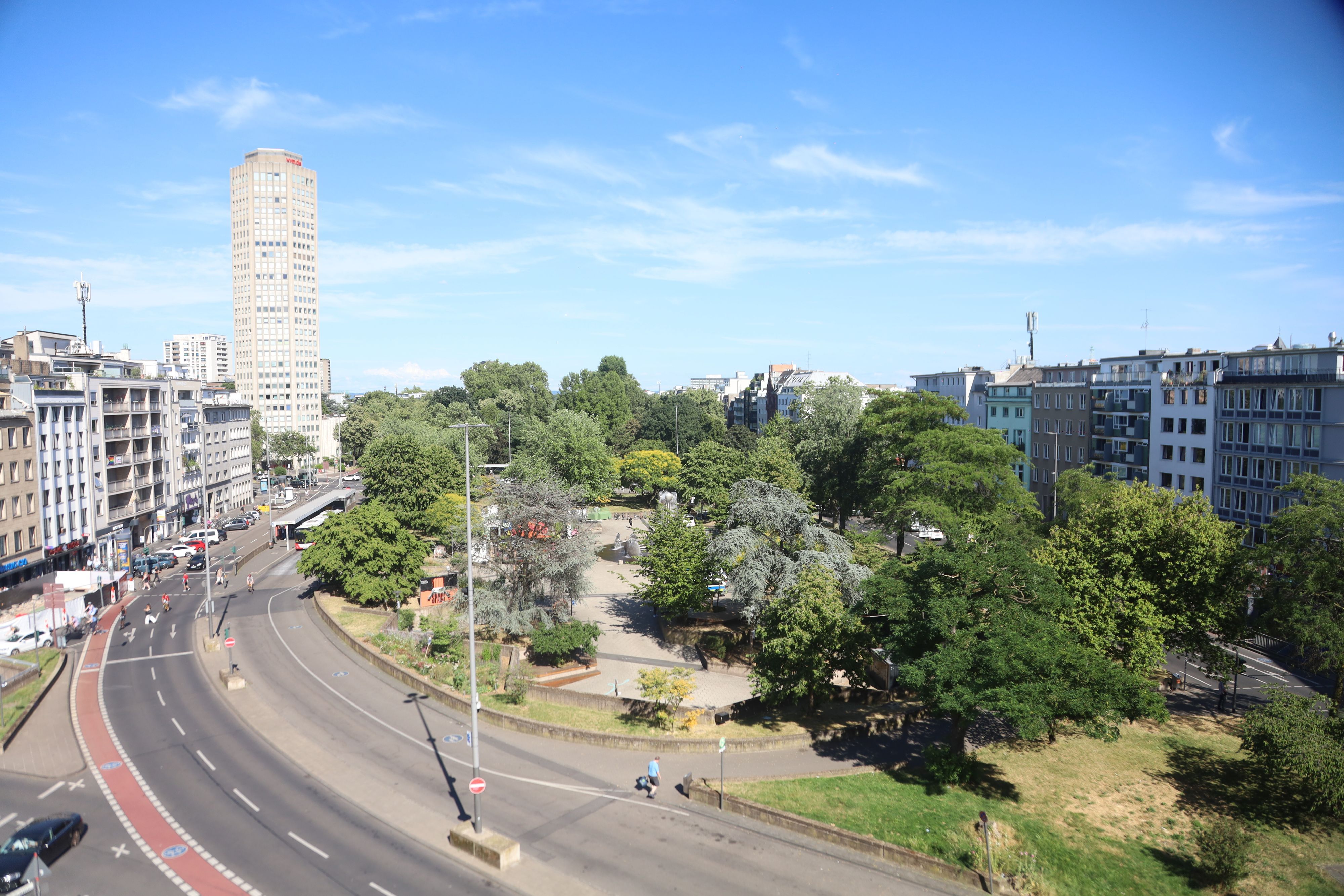 Überraschend viel Grün: der Ebertplatz