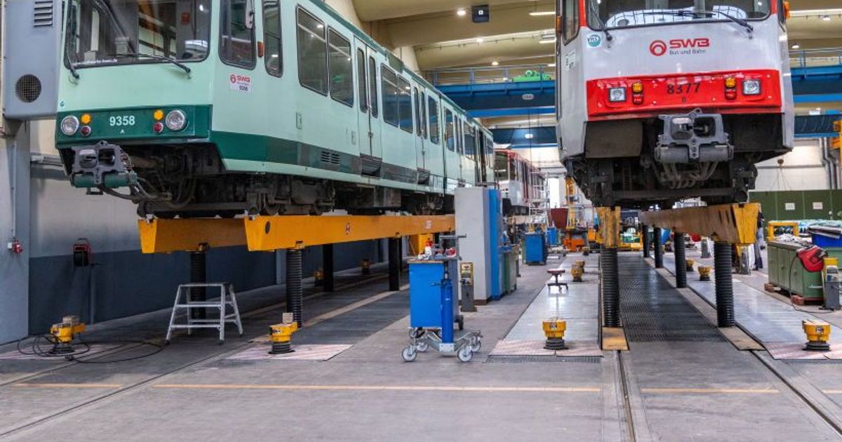 „Kaum zumutbar“: KVB zieht Leihbahnen ab – Bonner Stadtbahn-Desaster ...