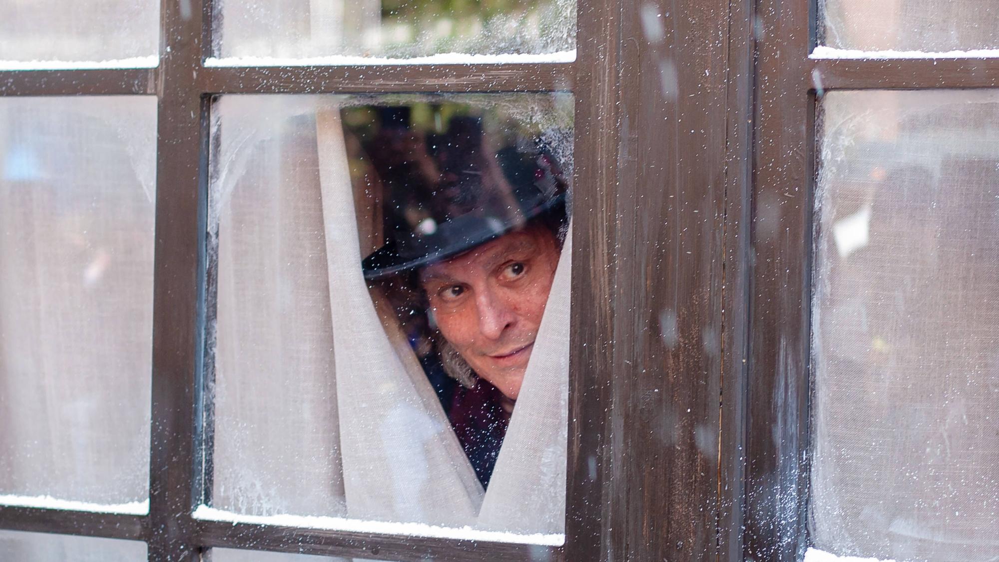 Johnny Depp als Ebenezer Scrooge bei einer Überraschungsaktion vor der San Diego Comic-Con 2026.