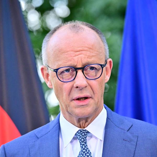 Bundeskanzler Friedrich Merz (CDU) gibt eine Pressekonferenz im Kanzleramt in Berlin zu personellen Veränderungen in Regierung und CDU.