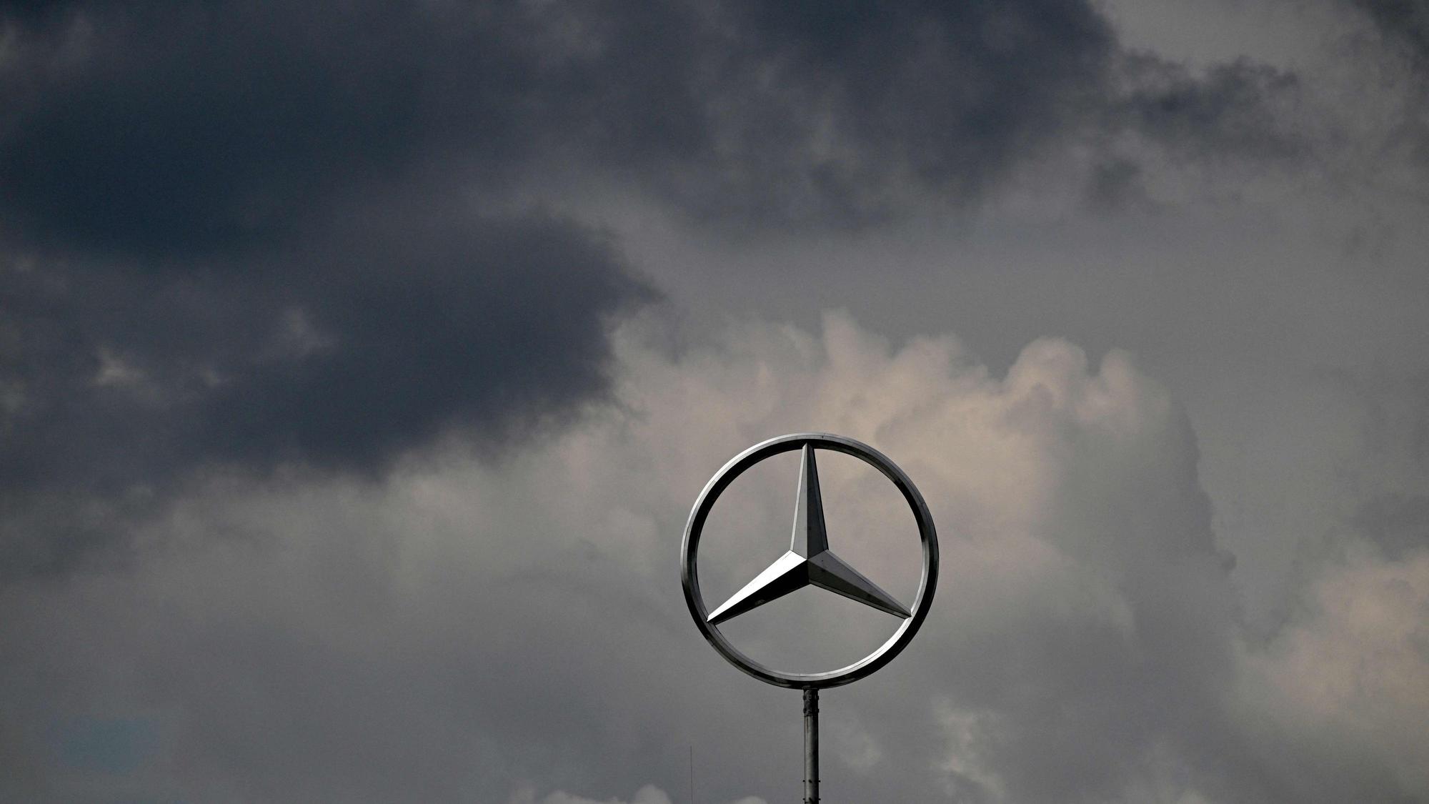Die Autosparte von Mercedes-Benz steckt in der Krise.