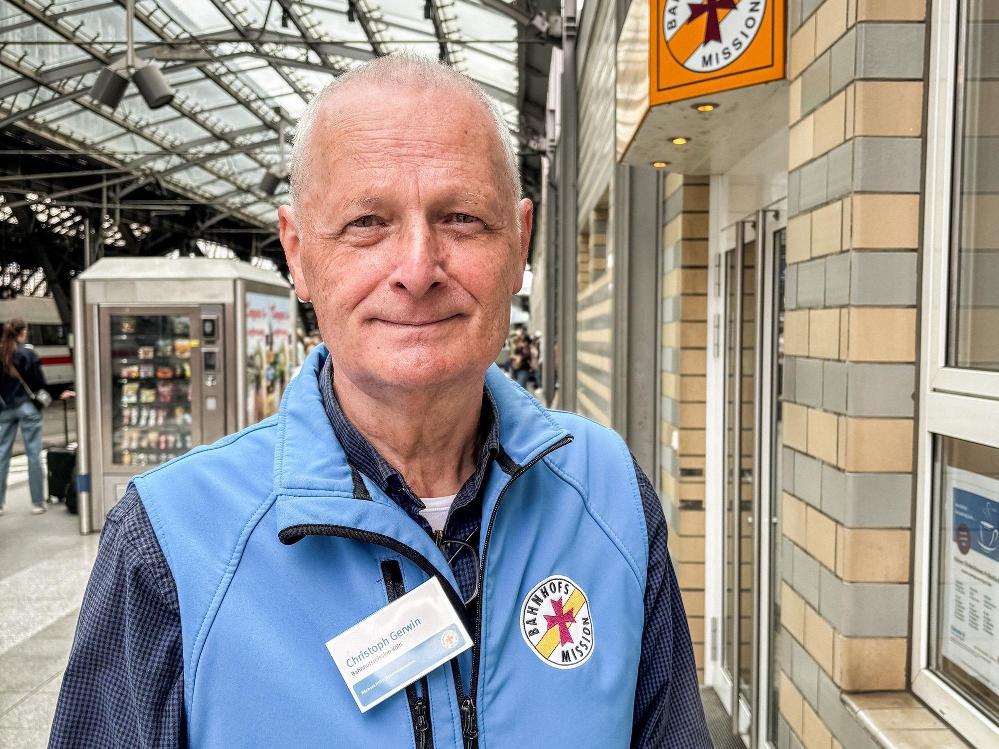 Christoph Gerwin, Ehrenamtlicher bei der Bahnhofsmission in Köln