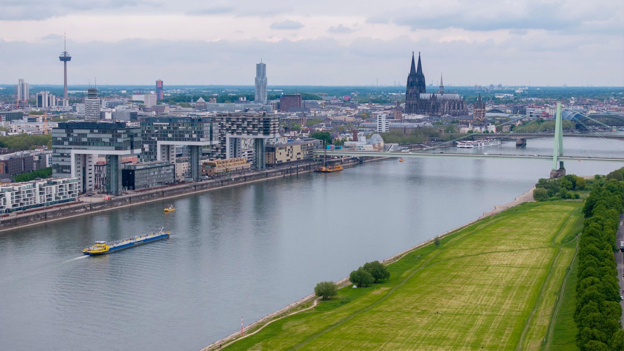 Blick auf das Stadtpanorama.