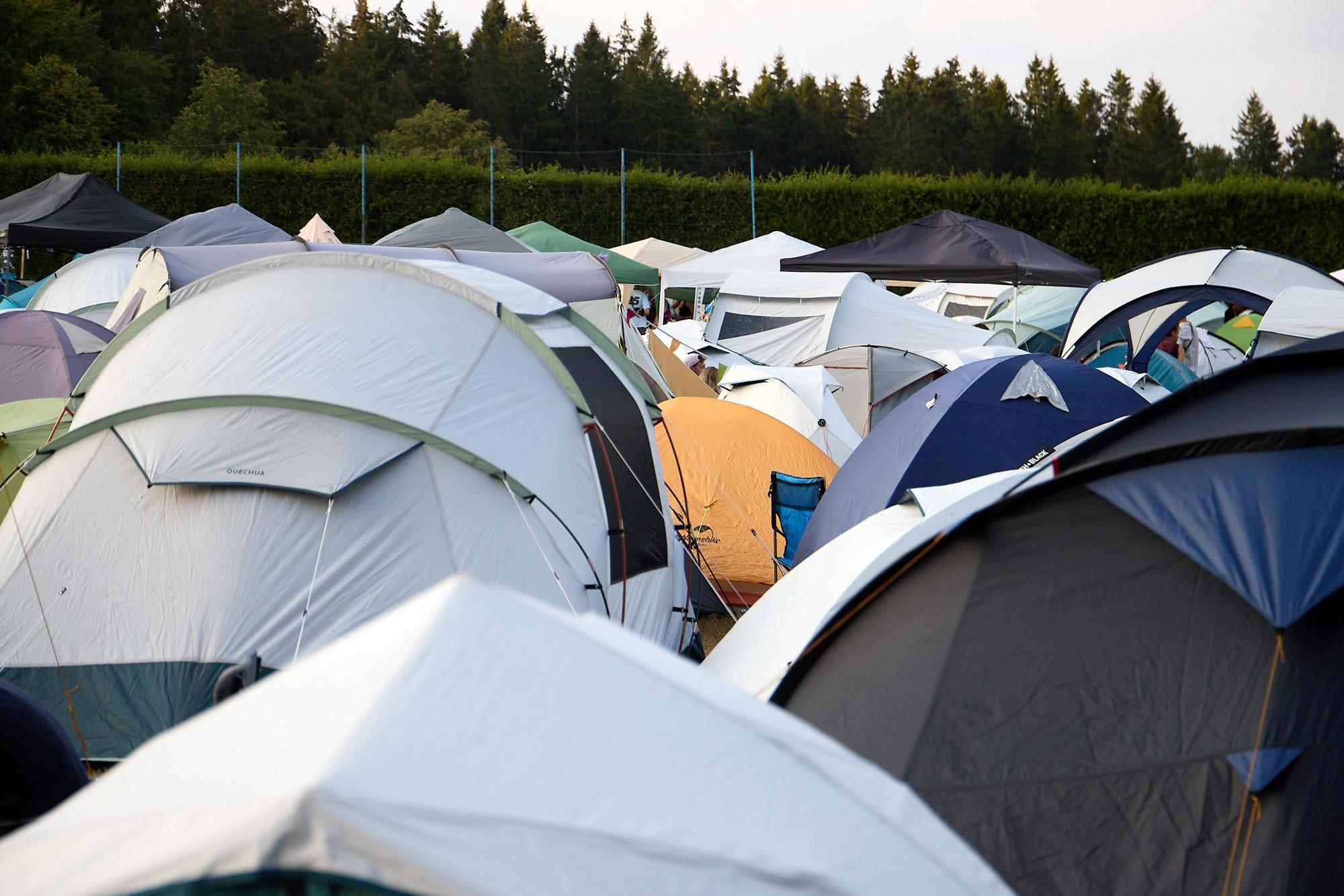 Als Campingplatz diente wieder einmal der ehemalige Udenbrether Sportplatz.