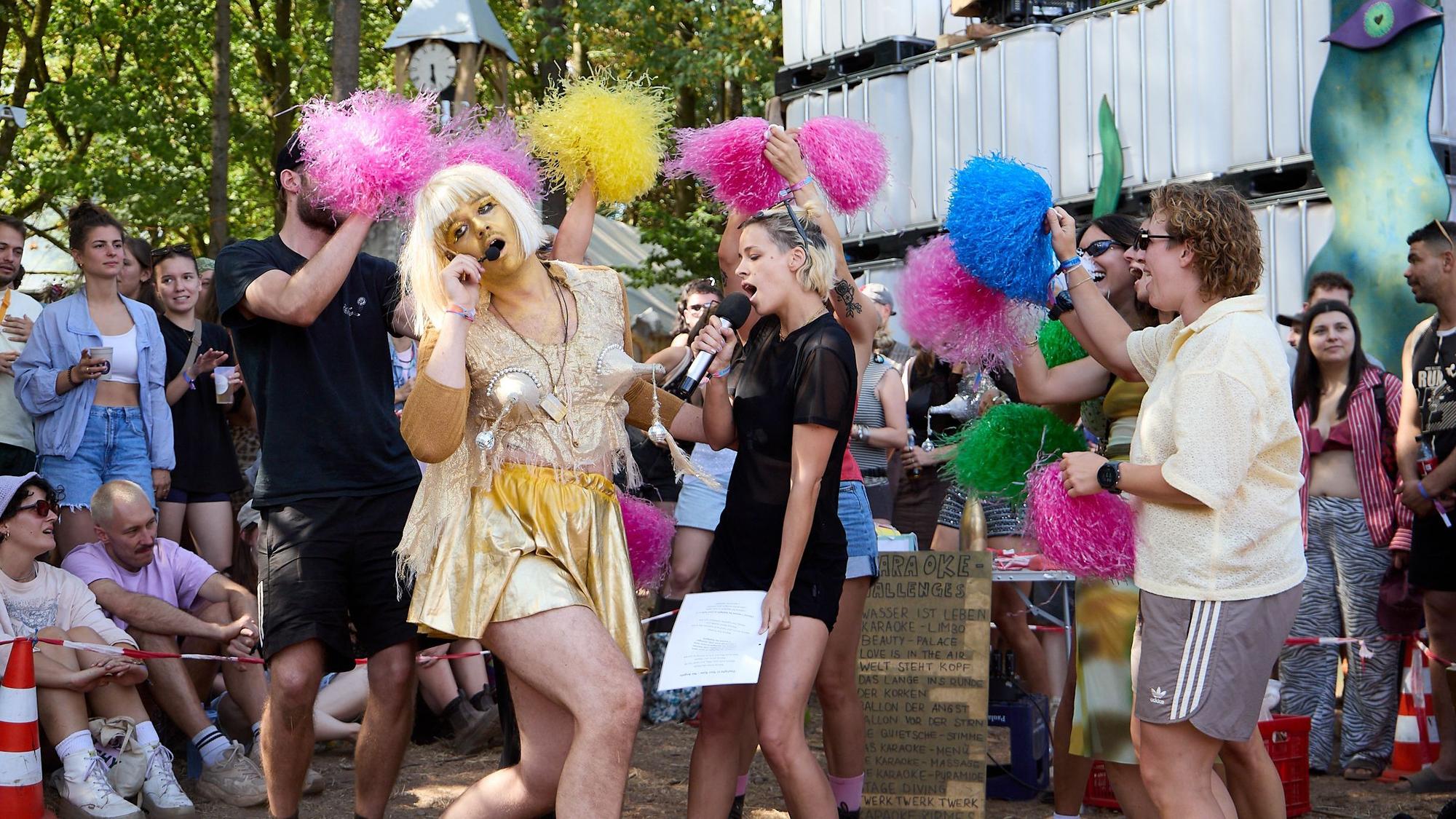 Das Bild zeigt einen Moment während des Festivals.