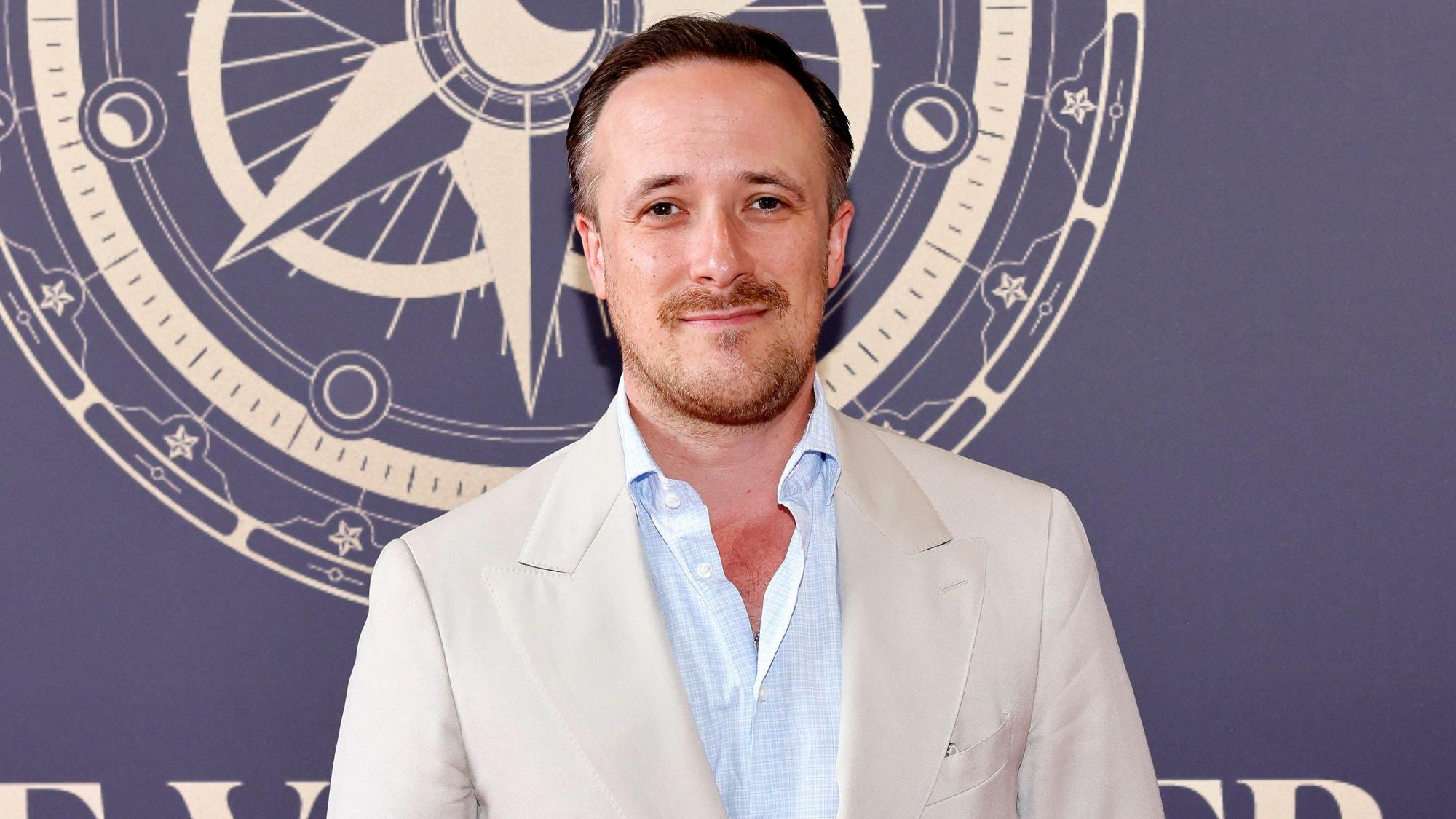 Mode-Influencer Johannes Laschet steht bei der Kino-Premiere der 4. Staffel der RTL-Show Die Verräter auf dem roten Teppich im Cinenova in Ehrenfeld. Köln, 03.08.2026 NRW Deutschland *** Fashion influencer Johannes Laschet walks the red carpet at the movie premiere of Season 4 of the RTL show *Die Verräter* at Cinenova in Ehrenfeld, Cologne, August 3, 2026, North Rhine-Westphalia, Germany Copyright: xChristophxHardtx