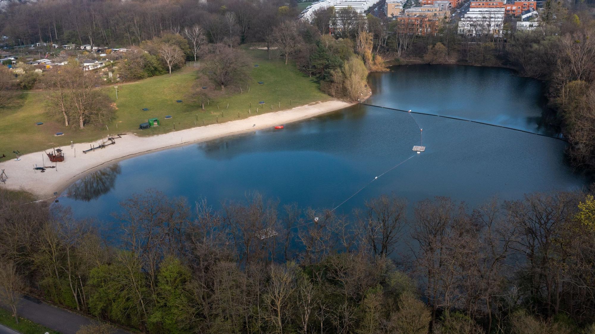 Luftaufnahme vom Naturfreibad Vingst. (Archivbild)