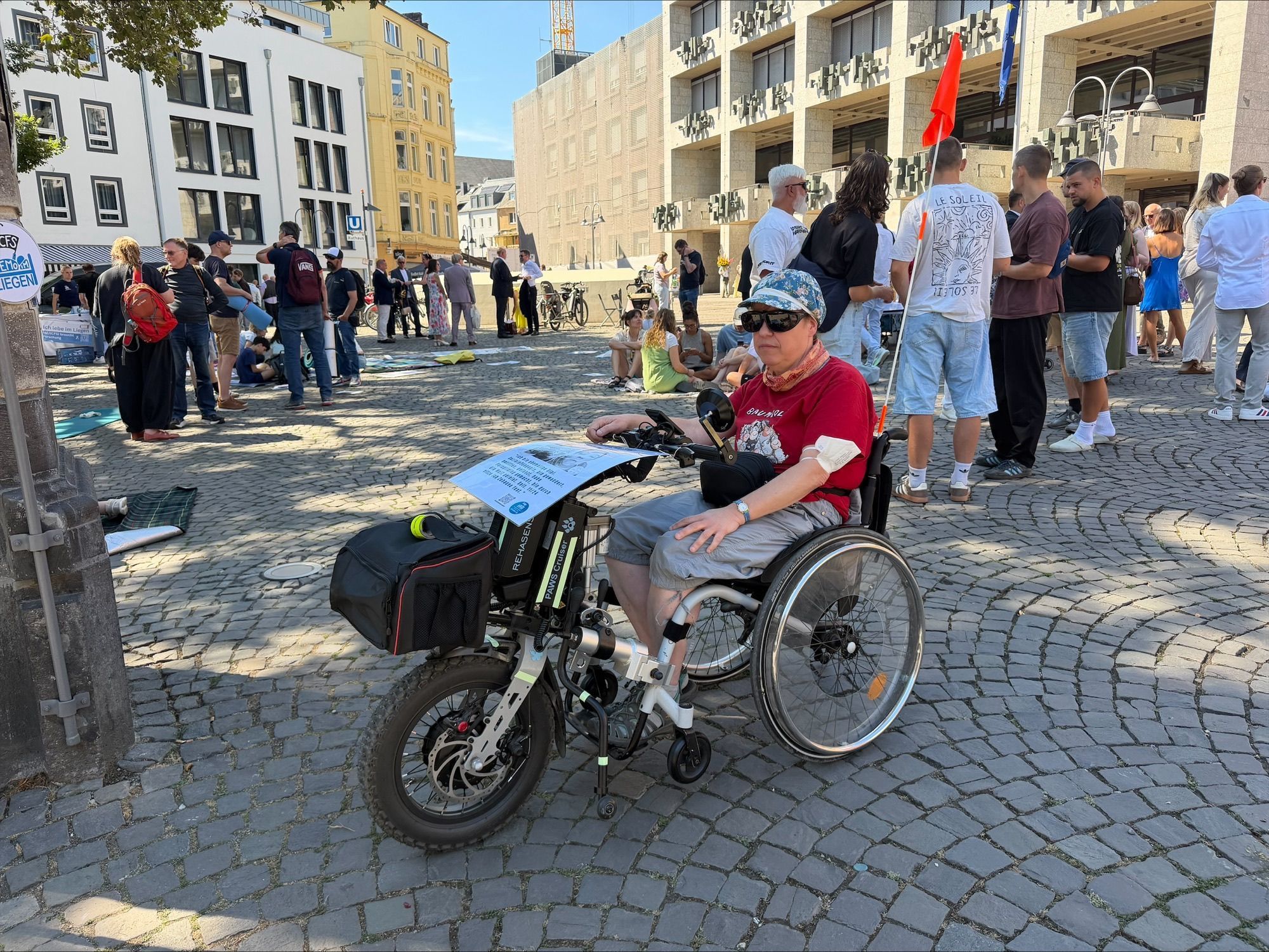 Caroline Hintzen ist selbst an ME/CFS erkrankt.