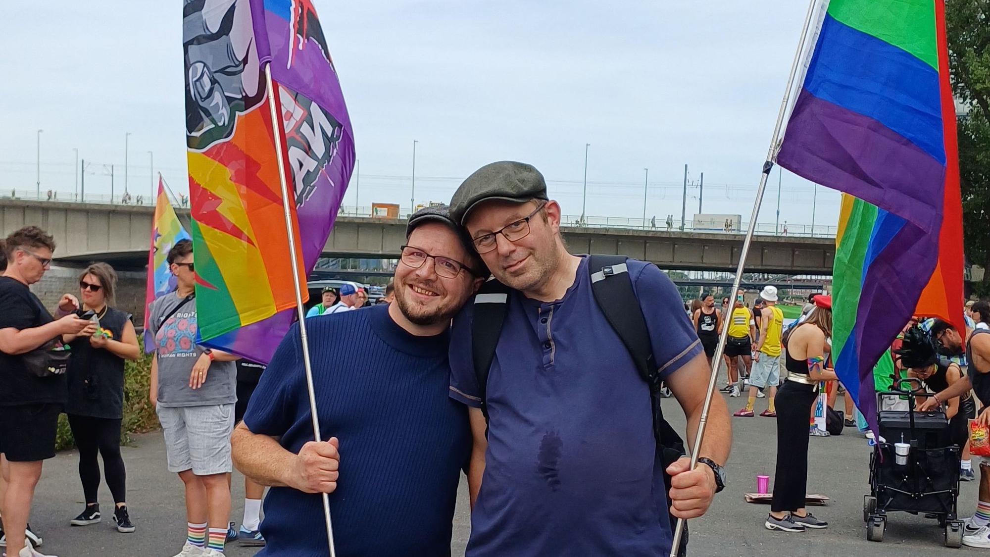 Lars (l.) und Michael aus Köln