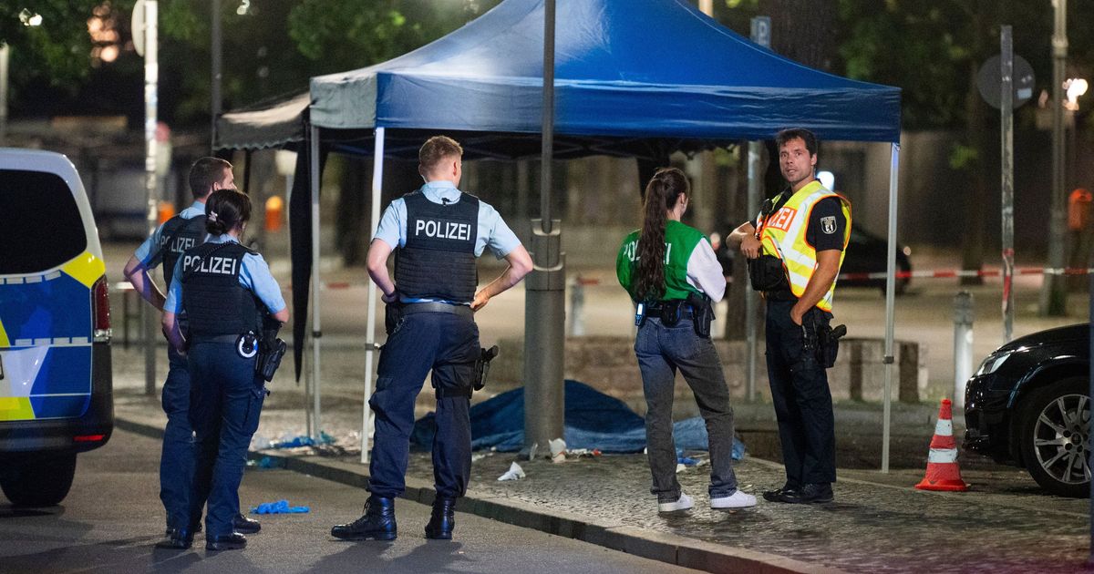 Perpetrators on the run: Man shot dead in Berlin street