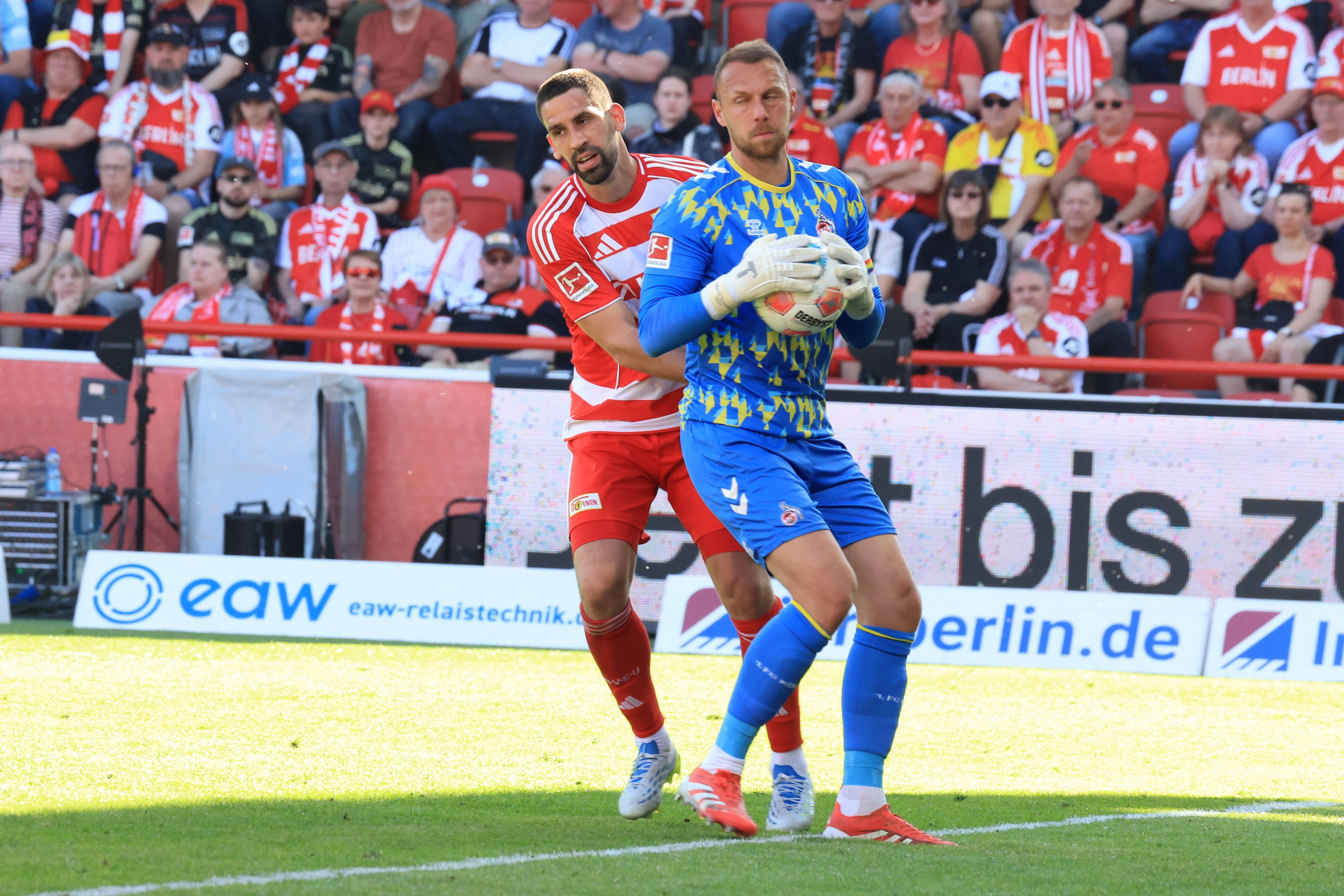 DEU, DFL, 1. FBL, 1.FC Union vs. 1.FC Koeln, / 02.05.2026, Stadion Alte Foersterei, Berlin, DEU, DFL, 1. FBL, 1.FC Union vs. 1.FC Koeln, im Bild: Rani Khedira 1.FC Union Berlin 8, Marvin Schwaebe 1.FC Koeln 1 DFL - regulations prohibit any use of Photographs as image sequences and/or quasi-video *** DEU, DFL, 1 FBL, 1 FC Union vs 1 FC Koeln, 02 05 2026, Stadion Alte Foersterei, Berlin, DEU, DFL, 1 FBL, 1 FC Union vs 1 FC Koeln, im Bild Rani Khedira 1 FC Union Berlin 8 , Marvin Schwaebe 1 FC Koeln 1 DFL regulations prohibit any use of Photographs as image sequences and or quasi video nordphotoxGmbHx/xEngler nph00076