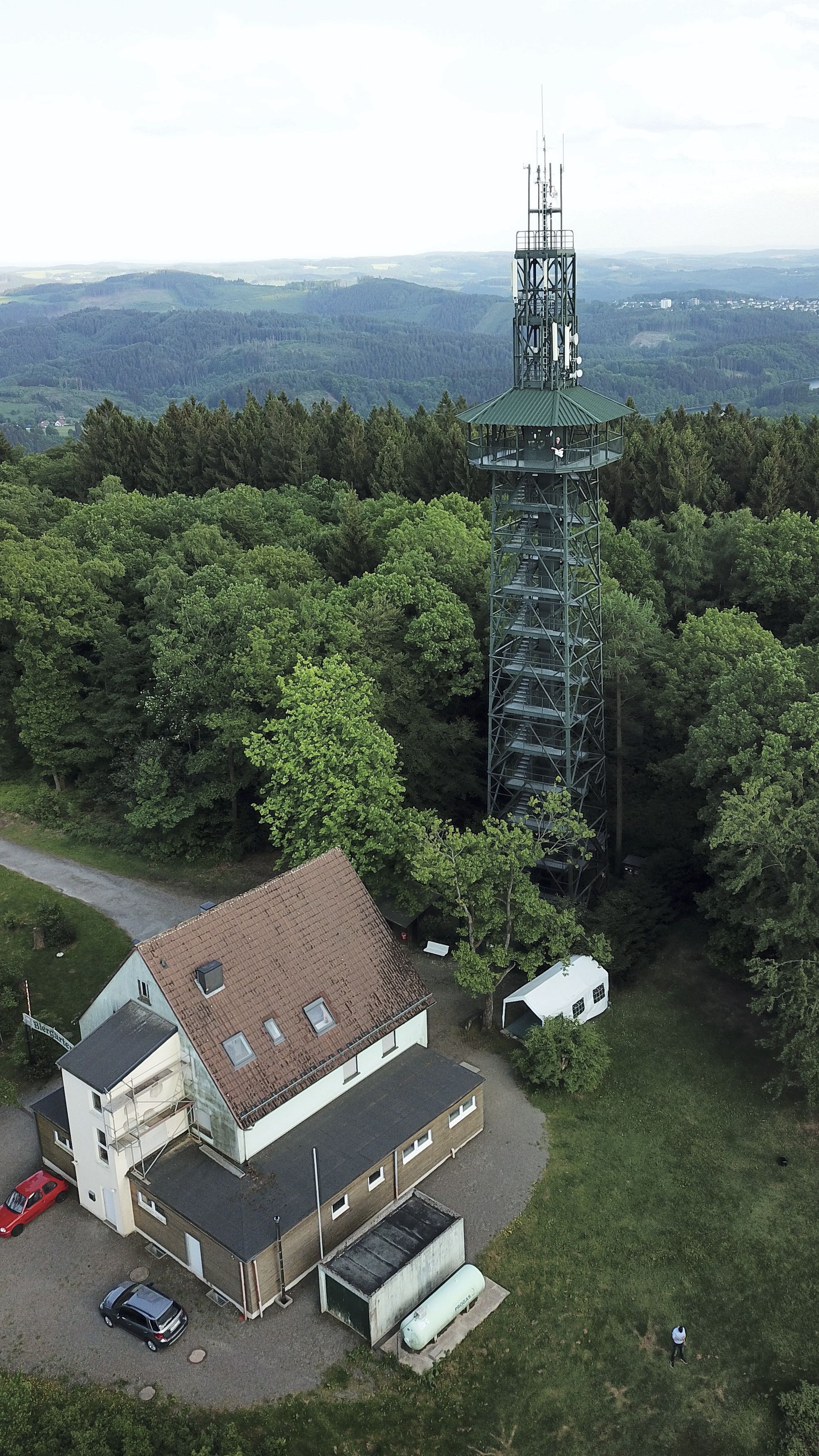Ein Aussichtsturm.