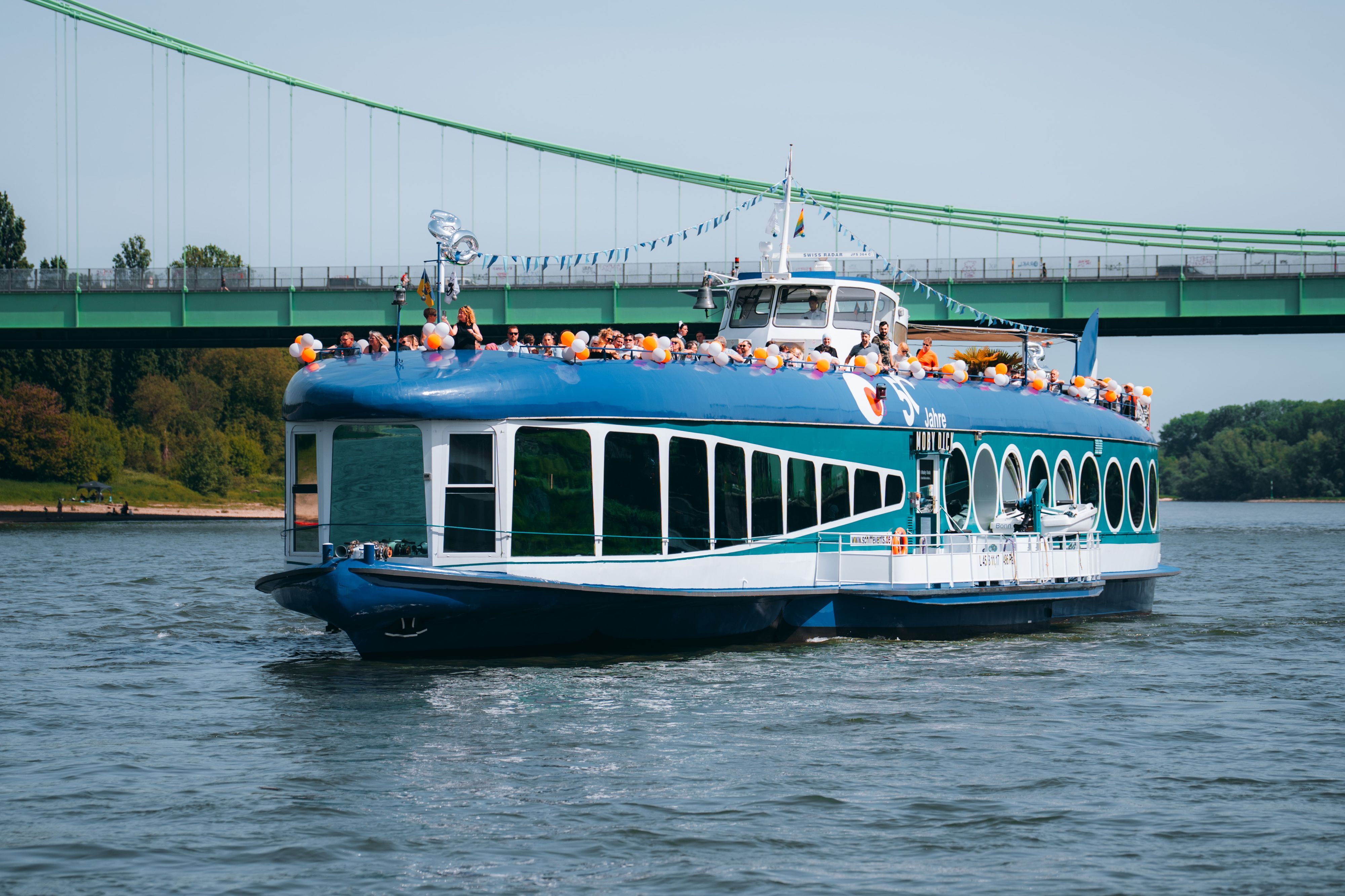„MS Moby Dick“ der Kölntourist Personenschiffahrt