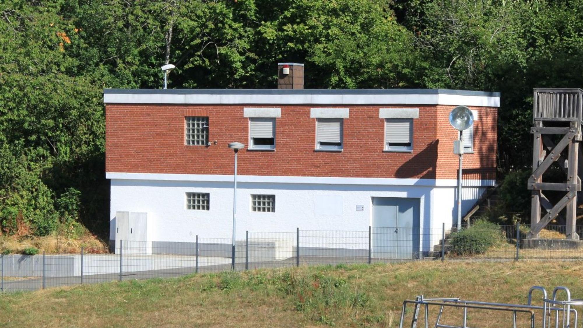 Das Betriebsgebäude am Kronenburger See wird vergrößert.