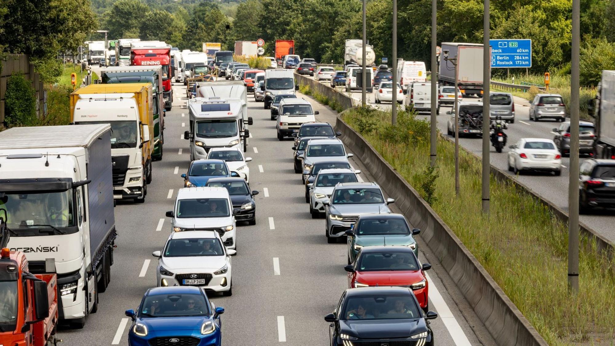Staus auf Autobahnen
