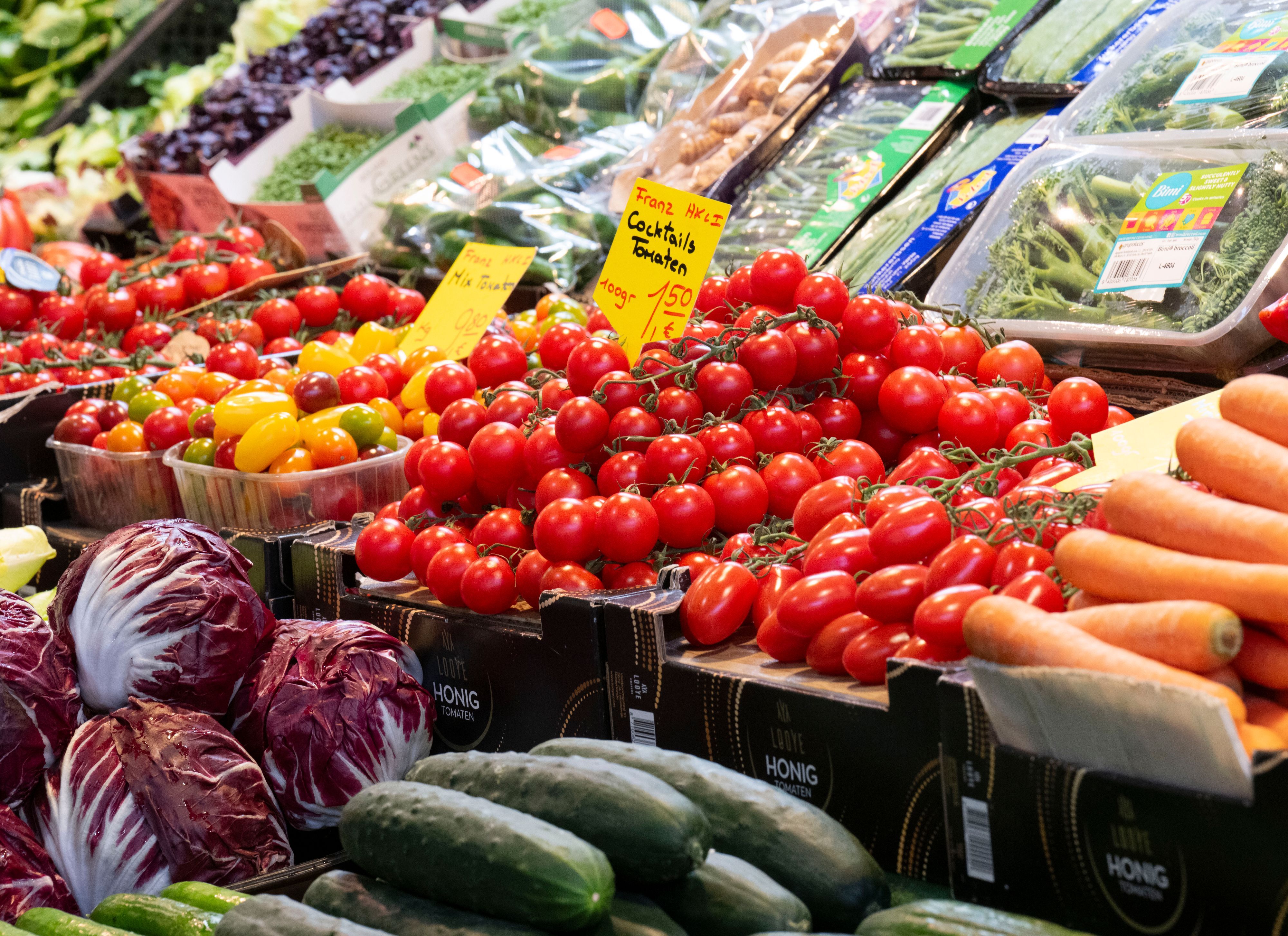 Der Wocheneinkauf wird für viele Familien immer teurer.