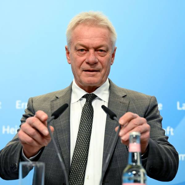 Alois Rainer (CSU), Bundesminister für Landwirtschaft, Ernährung und Heimat, spricht während der Vorstellung des „Ernährungsreports 2025“.