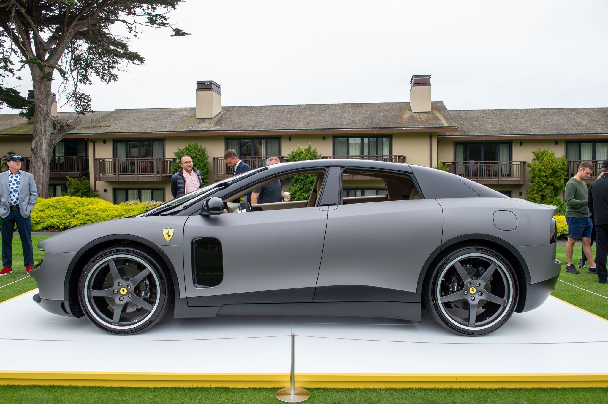 Ferrari Luce