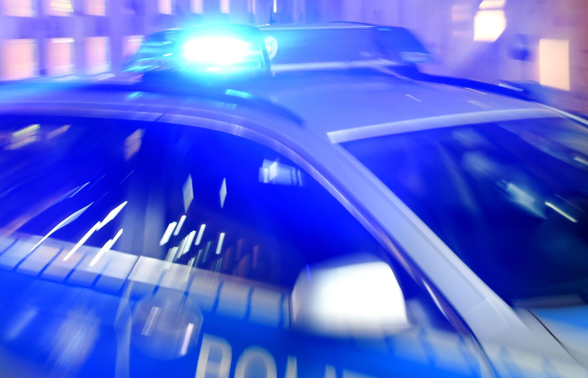 Die Polizei verfolgte einen auffälligen Autofahrer.