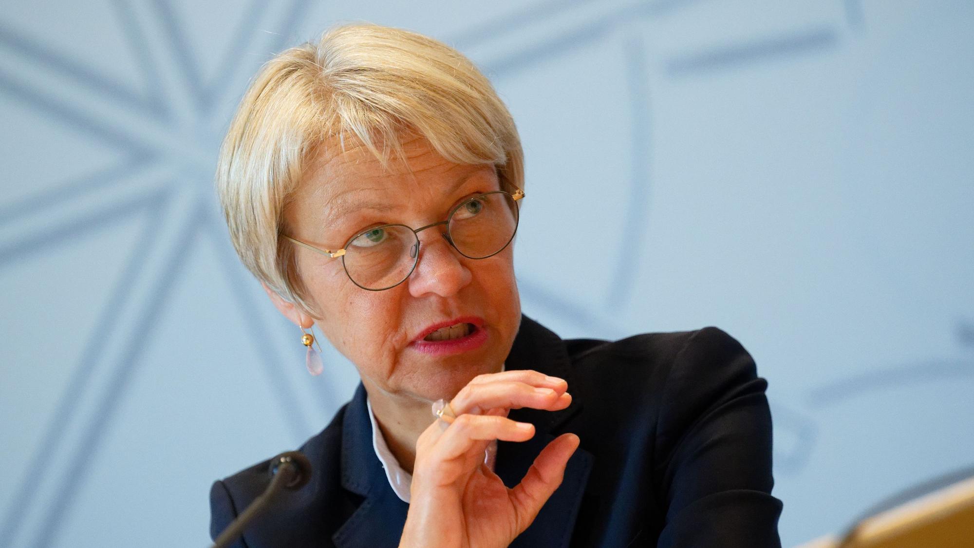 Die nordrhein-westfälische Bildungsministerin Dorothee Feller (CDU)