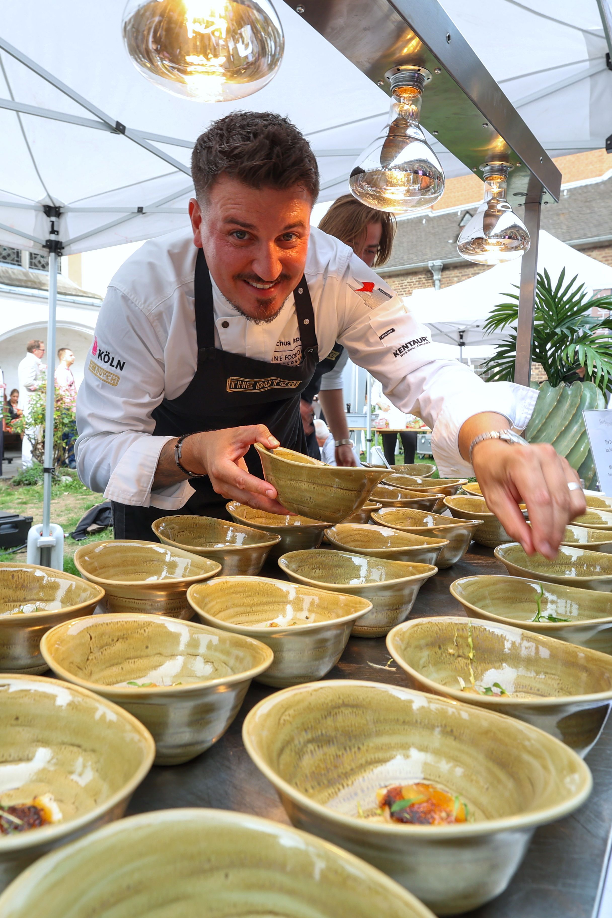 Joschua Tepner, früherer Chefkoch der Hanse Stube, ist beim Festival erstmals mit seinem „The Dutch“ dabei.