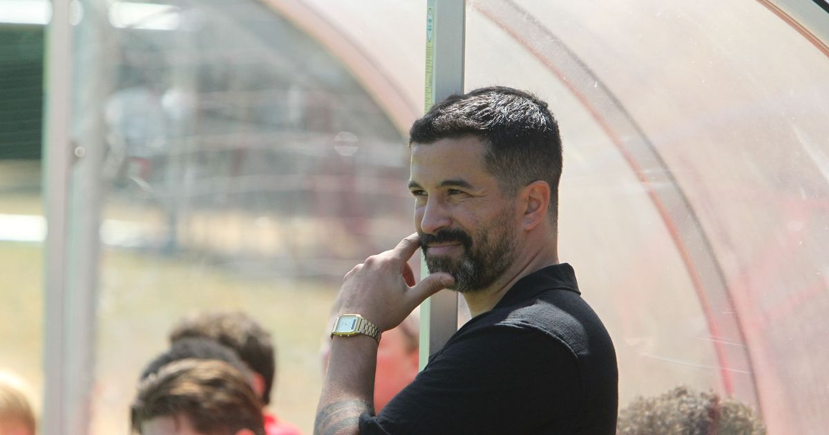 Nach dem ersten Spieltag: Nils Teixeira tritt als Trainer des FC Hennef 05 ...