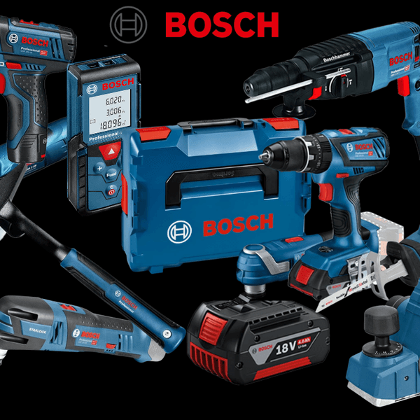Bosch Professional Werkzeug wie Bohrmaschine und Winkelschleifer vor einem schwarzen Hintergrund.