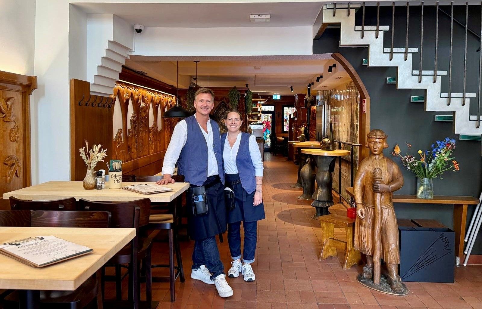 Jakob und Giannina Liebner haben das Brauhaus zum Pfaffen in der Kölner Altstadt wiederbelebt.
