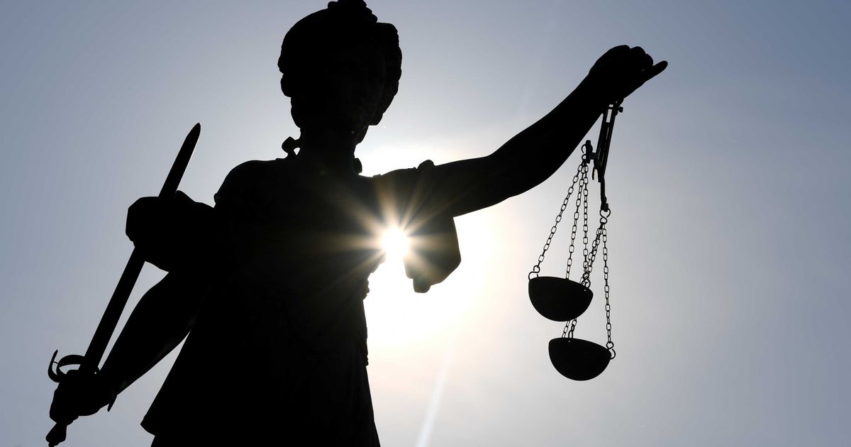 Charged with manslaughter: 44-year-old allegedly stabbed father to death ...