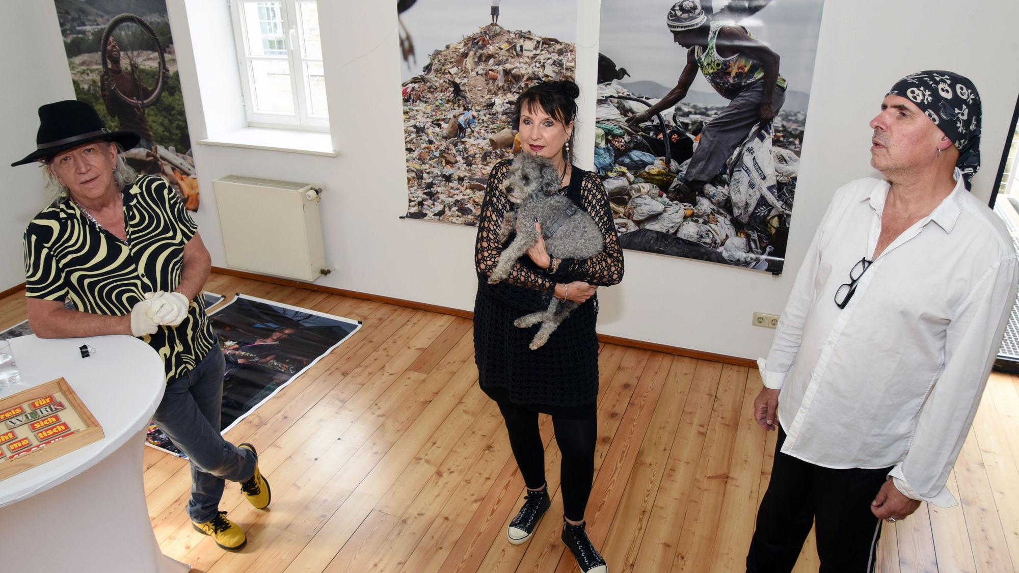 Die Ausstellung Anthropozän - Spuren unseres Tuns im Alten Baumwolllager in Engelskirchen.