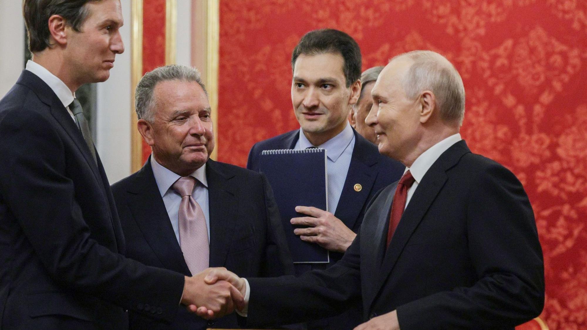 Ukraine-Krieg: Putin beginnt Gespräche mit US-Unterhändlern