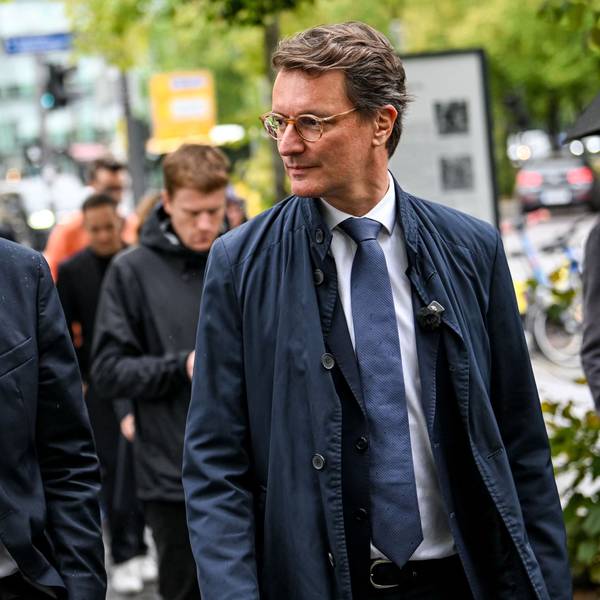 Stefan Evers (l.), CDU-Spitzenkandidat in Berlin, und Hendrik Wüst (CDU), Ministerpräsident von Nordrhein-Westfalen, am Montag (7. September) in Berlin
