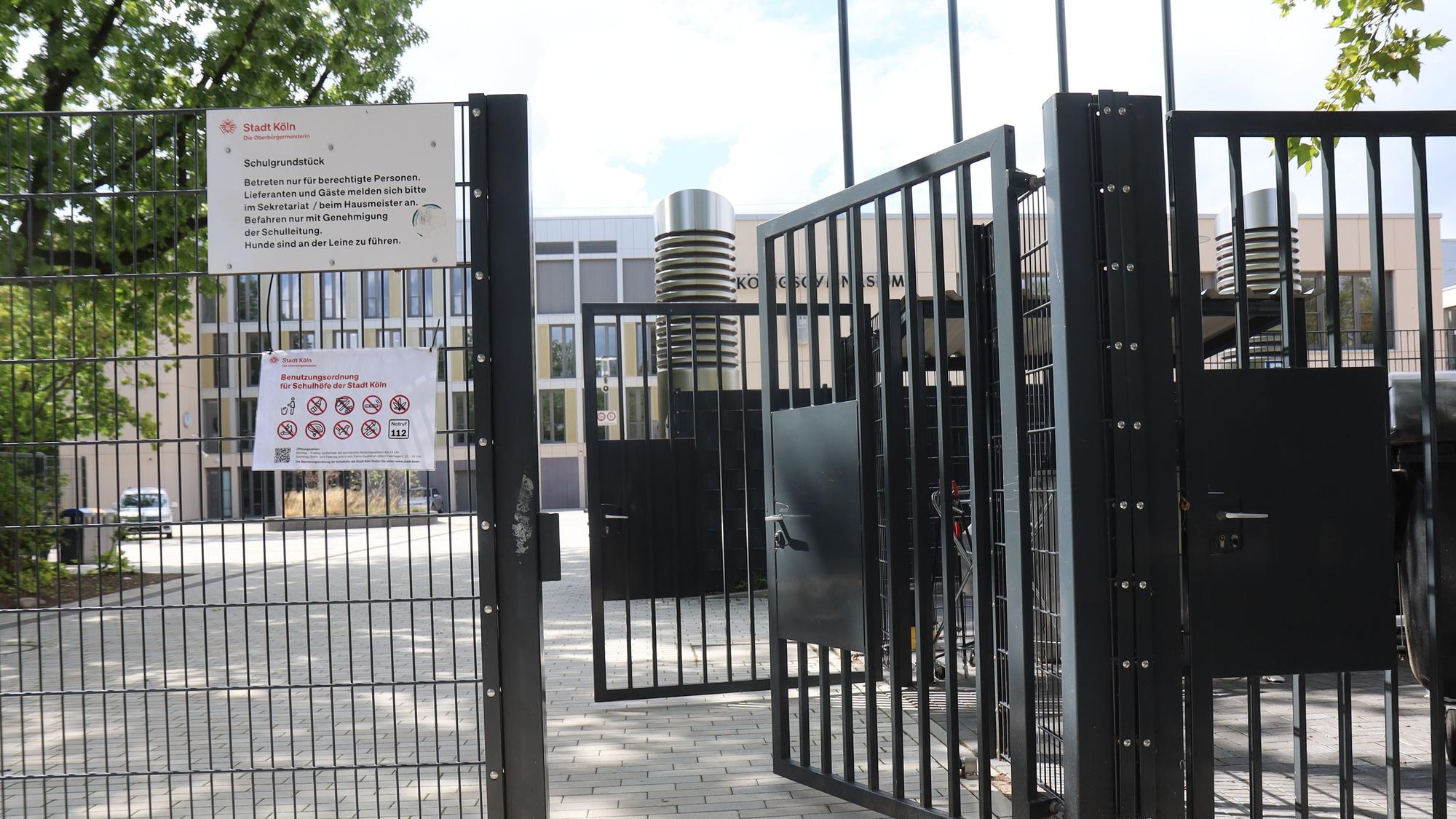 Die Stadt Köln hat in den Schulferien zahlreiche sonst versperrte Schulhöfe für die öffentliche Nutzung geöffnet