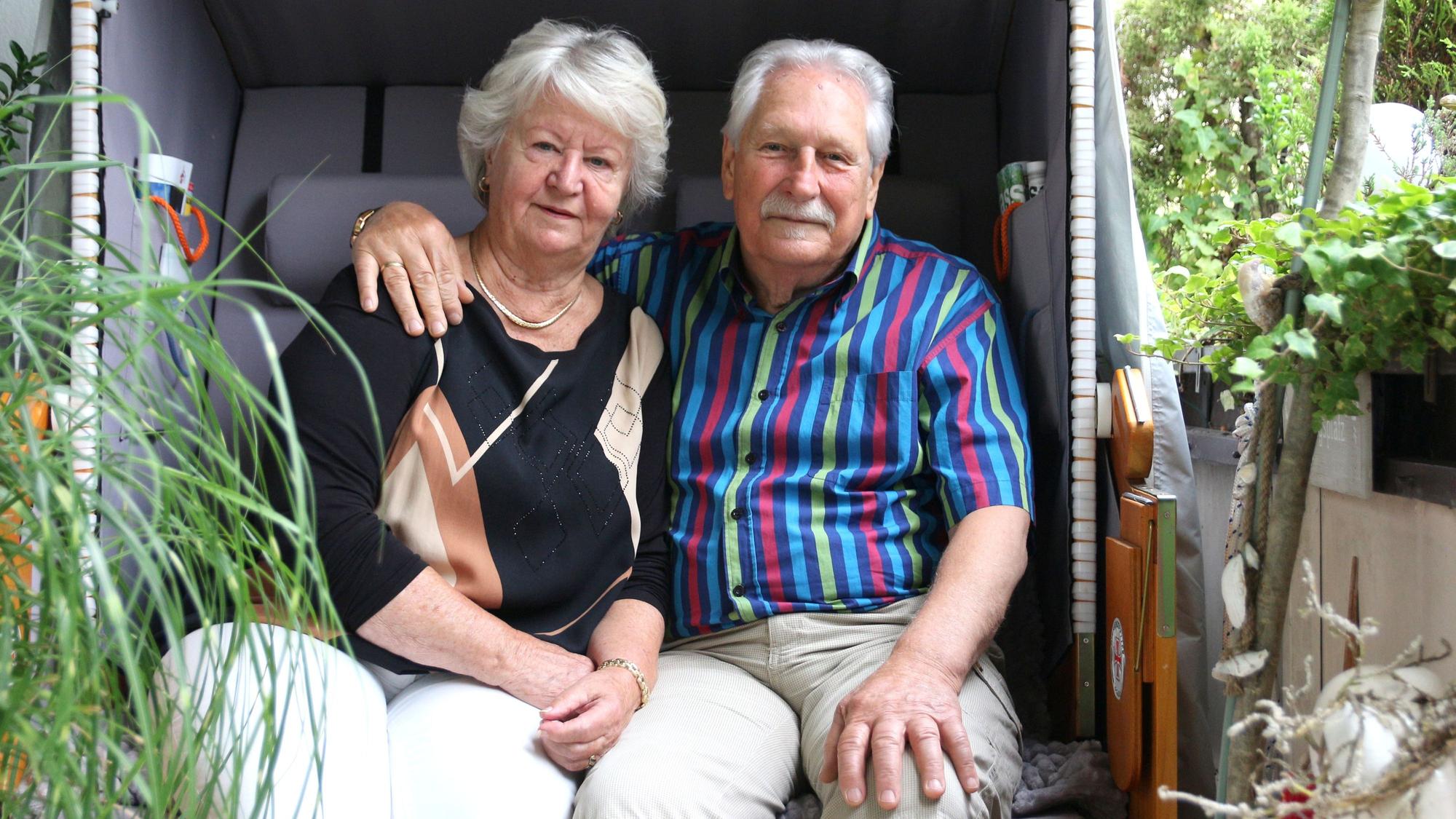 Zu sehen sind Rita und Georg Lother Karallus.