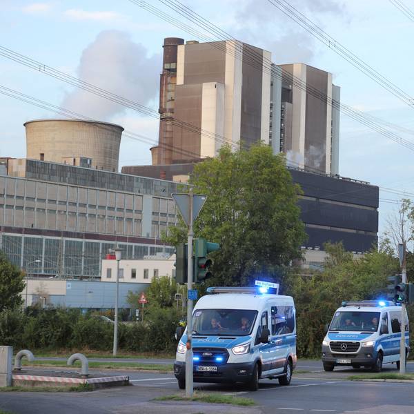 Polizeieinsatz am Montag (7. September) am Kraftwerk Weisweiler.