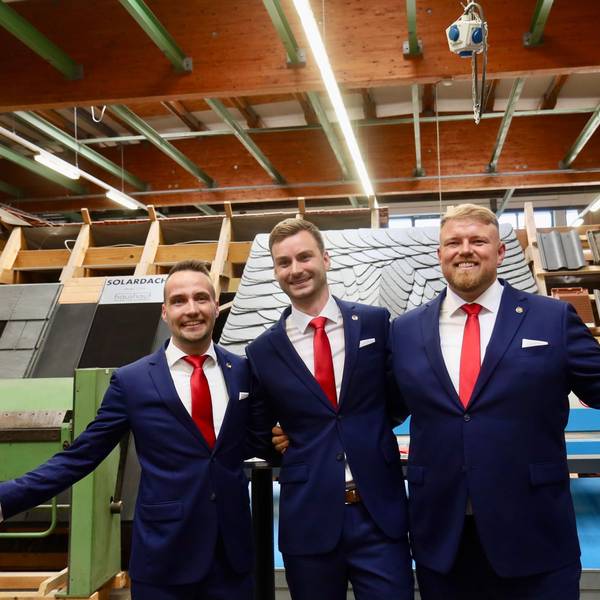 Prinz Marius I., Bauer Alex und Jungfrau Johanna sind das designierte Kölner Dreigestirn 2027.